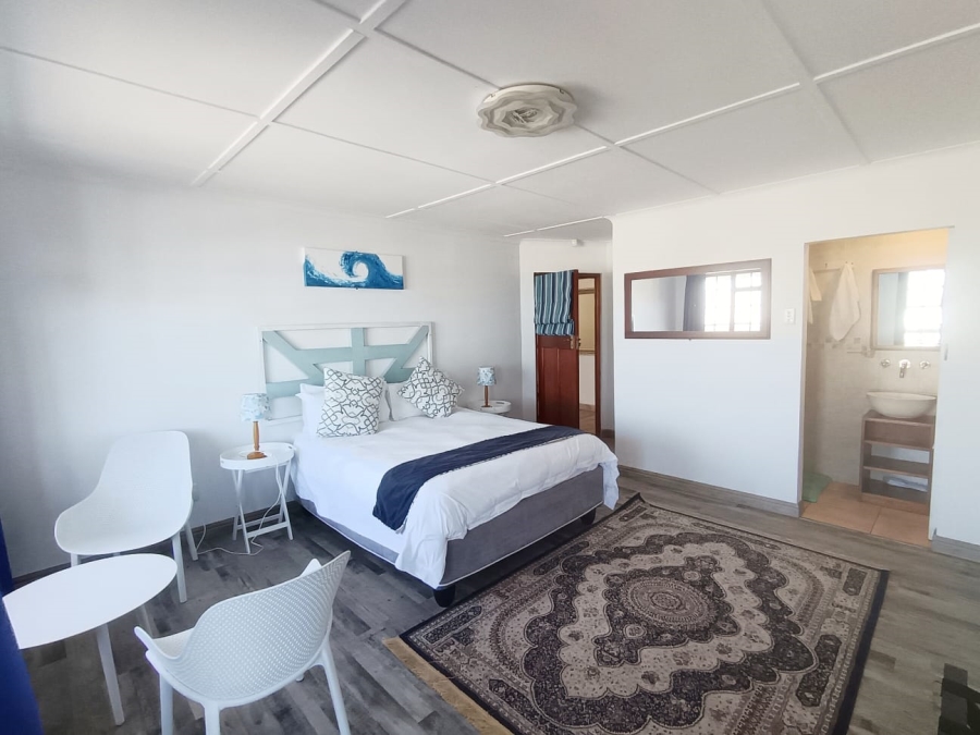 7 Bedroom Property for Sale in Wilderness Central Western Cape